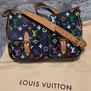 LOUIS VUITTON Multicolor Lodge GM